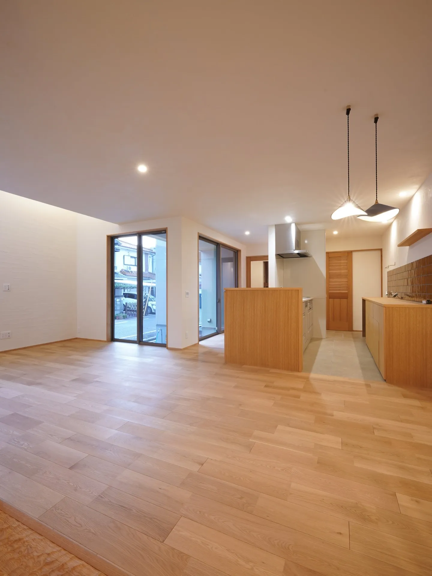 \完成見学会 予約受付中です✨/